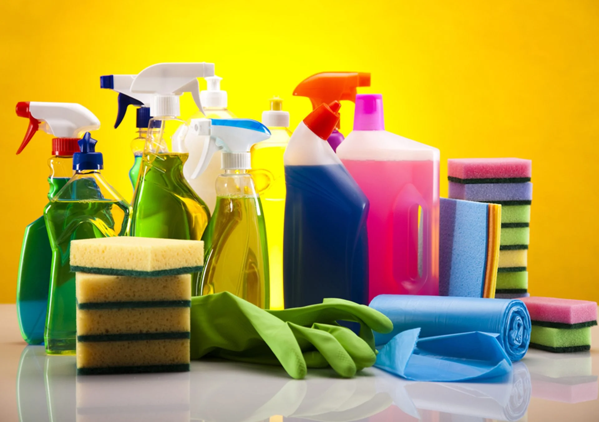 The 1 Cleaning Product That Can Clean Your Entire House (And Save You $100s)